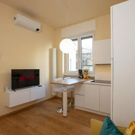 Artstay Luxury Sempione, Centre *